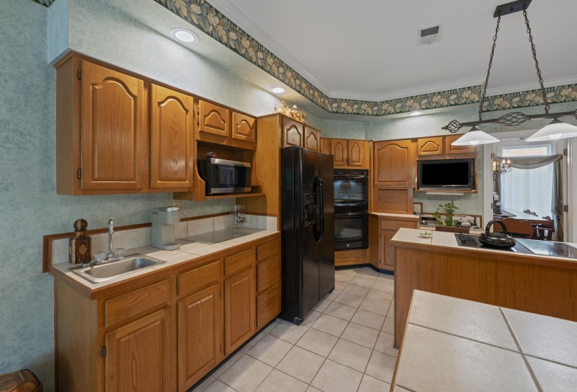2944 BELFORT DR, Germantown, Tennessee 38138, 6 Bedroom Bedrooms, 12 Room Rooms,3.1 BathroomBathrooms,Residential,For Sale,BELFORT,0,10218918
