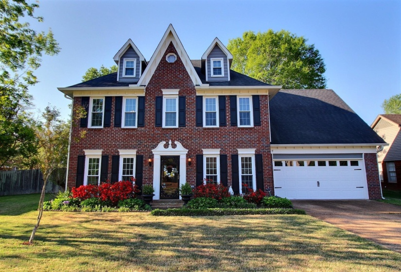 573 MERRIWEATHER DR, Collierville, Tennessee 38017, 4 Bedrooms Bedrooms, 9 Rooms Rooms,2.2 BathroomsBathrooms,Residential,For Sale,MERRIWEATHER,10218921