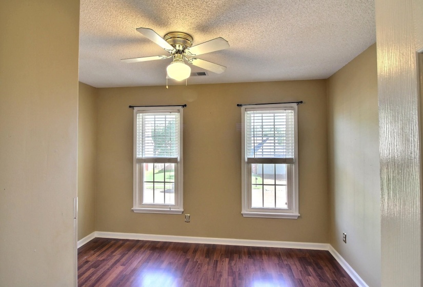 573 MERRIWEATHER DR, Collierville, Tennessee 38017, 4 Bedrooms Bedrooms, 9 Rooms Rooms,2.2 BathroomsBathrooms,Residential,For Sale,MERRIWEATHER,10218921