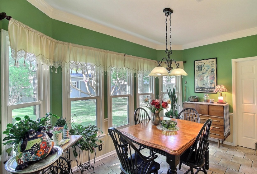 573 MERRIWEATHER DR, Collierville, Tennessee 38017, 4 Bedrooms Bedrooms, 9 Rooms Rooms,2.2 BathroomsBathrooms,Residential,For Sale,MERRIWEATHER,10218921