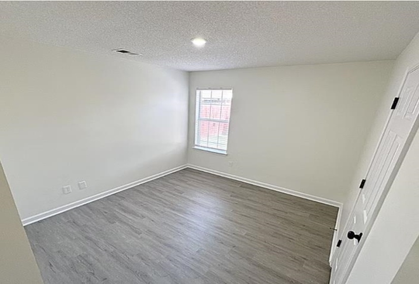 1818 WINSHIP DR, Cordova, Tennessee 38016, 3 Bedroom Bedrooms, 5 Room Rooms,2 BathroomBathrooms,Residential,For Sale,WINSHIP,0,10218939