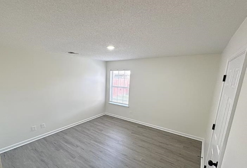 1818 WINSHIP DR, Cordova, Tennessee 38016, 3 Bedroom Bedrooms, 5 Room Rooms,2 BathroomBathrooms,Residential,For Sale,WINSHIP,0,10218939