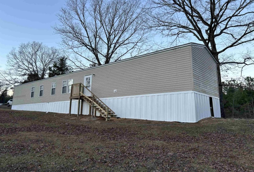 1505 OAK HILL RD, Bolivar, Tennessee 38008, 3 Bedrooms Bedrooms, 7 Rooms Rooms,2 BathroomsBathrooms,Residential,For Sale,OAK HILL,10213198