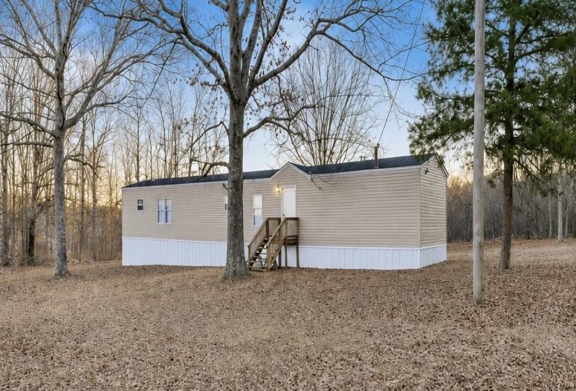 1505 OAK HILL RD, Bolivar, Tennessee 38008, 3 Bedrooms Bedrooms, 7 Rooms Rooms,2 BathroomsBathrooms,Residential,For Sale,OAK HILL,10213198