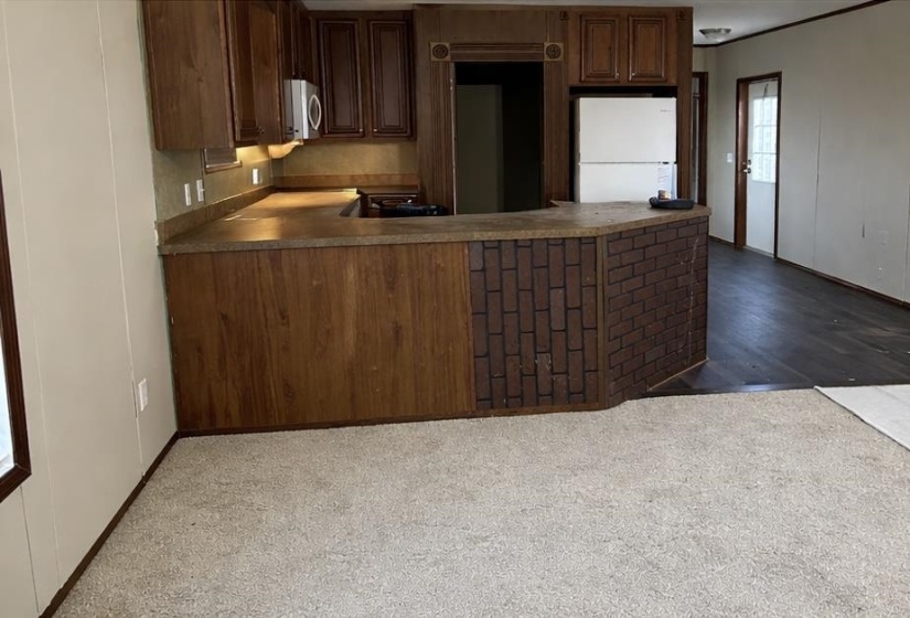 1505 OAK HILL RD, Bolivar, Tennessee 38008, 3 Bedrooms Bedrooms, 7 Rooms Rooms,2 BathroomsBathrooms,Residential,For Sale,OAK HILL,10213198