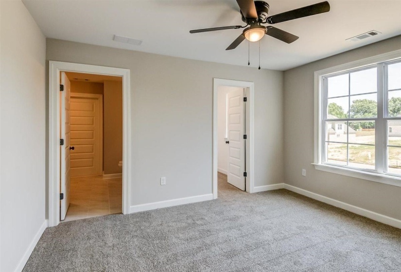 5387 BUTTERCUP LN, Lakeland, Tennessee 38002, 5 Bedroom Bedrooms, 2 Room Rooms,4.1 BathroomBathrooms,Residential,For Sale,BUTTERCUP,0,10219001