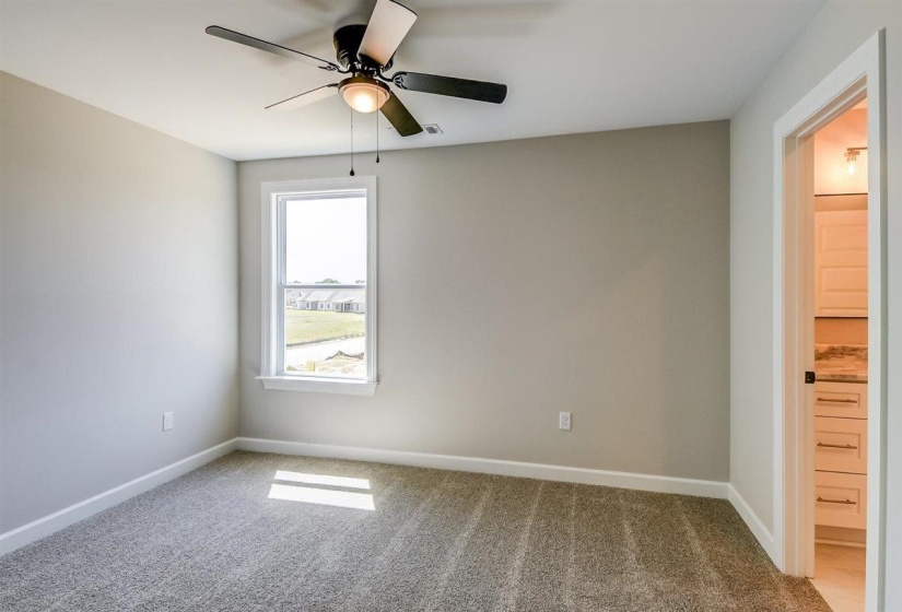 5387 BUTTERCUP LN, Lakeland, Tennessee 38002, 5 Bedroom Bedrooms, 2 Room Rooms,4.1 BathroomBathrooms,Residential,For Sale,BUTTERCUP,0,10219001