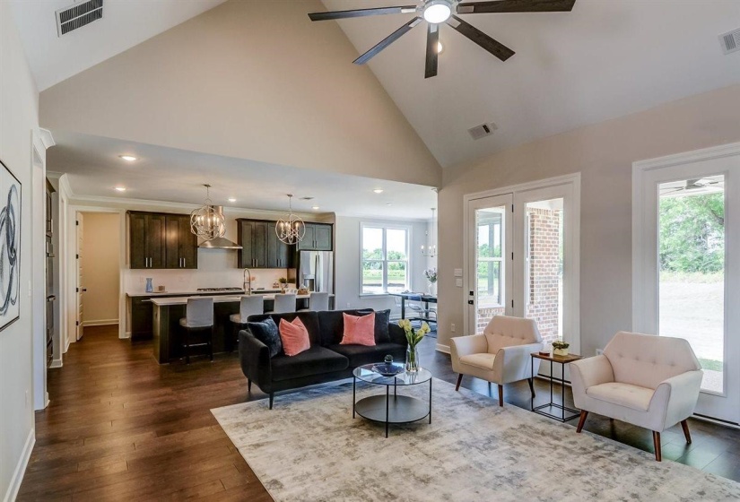 5387 BUTTERCUP LN, Lakeland, Tennessee 38002, 5 Bedroom Bedrooms, 2 Room Rooms,4.1 BathroomBathrooms,Residential,For Sale,BUTTERCUP,0,10219001