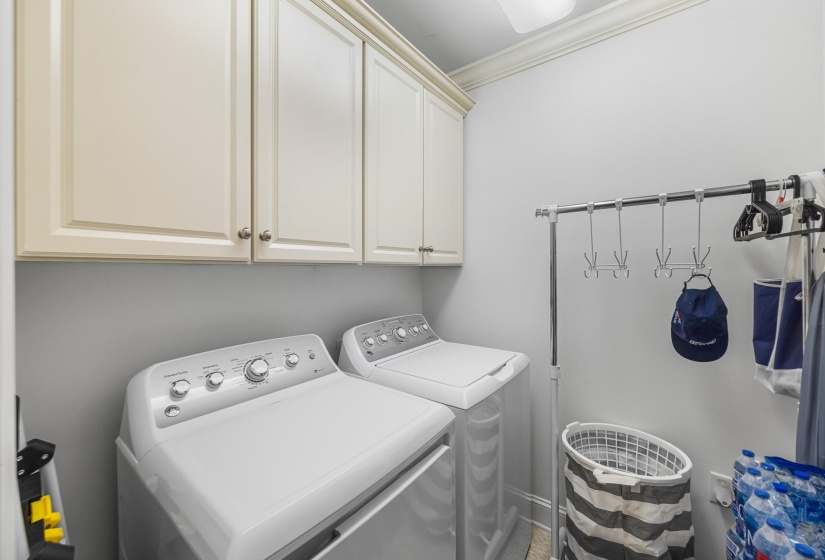 3520 CENTRAL AVE, Memphis, Tennessee 38111, 2 Bedroom Bedrooms, 4 Room Rooms,2 BathroomBathrooms,Residential,For Sale,CENTRAL,0,10219010