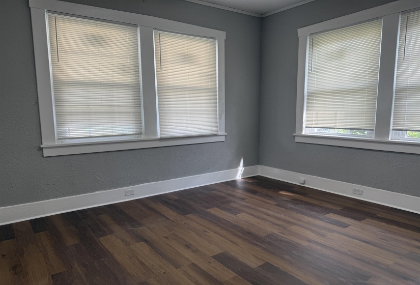 1105 AZALIA ST, Memphis, Tennessee 38106, 3 Bedrooms Bedrooms, 6 Rooms Rooms,1 BathroomBathrooms,Residential,For Sale,AZALIA,10219016