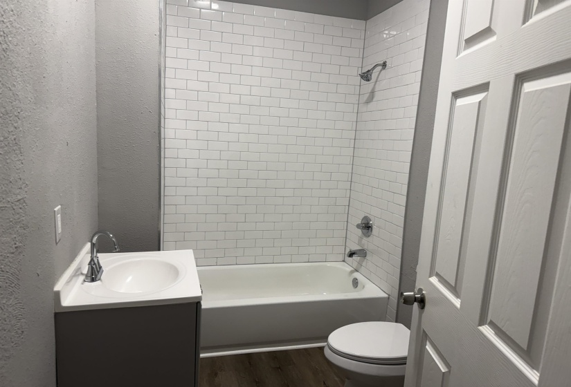 1105 AZALIA ST, Memphis, Tennessee 38106, 3 Bedrooms Bedrooms, 6 Rooms Rooms,1 BathroomBathrooms,Residential,For Sale,AZALIA,10219016