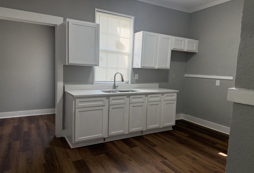 1105 AZALIA ST, Memphis, Tennessee 38106, 3 Bedrooms Bedrooms, 6 Rooms Rooms,1 BathroomBathrooms,Residential,For Sale,AZALIA,10219016