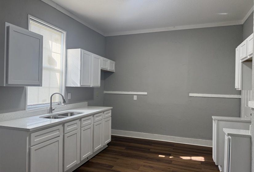 1105 AZALIA ST, Memphis, Tennessee 38106, 3 Bedrooms Bedrooms, 6 Rooms Rooms,1 BathroomBathrooms,Residential,For Sale,AZALIA,10219016