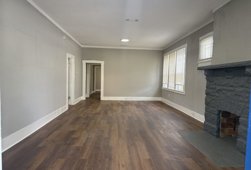 1105 AZALIA ST, Memphis, Tennessee 38106, 3 Bedrooms Bedrooms, 6 Rooms Rooms,1 BathroomBathrooms,Residential,For Sale,AZALIA,10219016