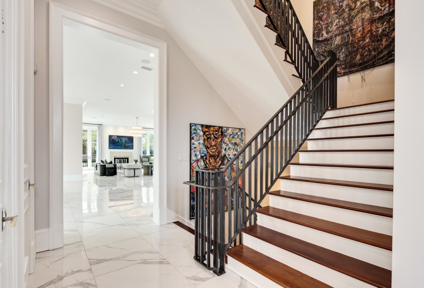 6211 DOVECOTE LN, Memphis, Tennessee 38120, 5 Bedroom Bedrooms, 12 Room Rooms,5.2 BathroomBathrooms,Residential,For Sale,DOVECOTE,0,10219024