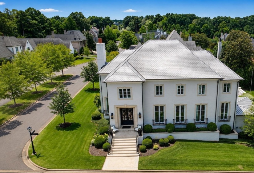 6211 DOVECOTE LN, Memphis, Tennessee 38120, 5 Bedroom Bedrooms, 12 Room Rooms,5.2 BathroomBathrooms,Residential,For Sale,DOVECOTE,0,10219024