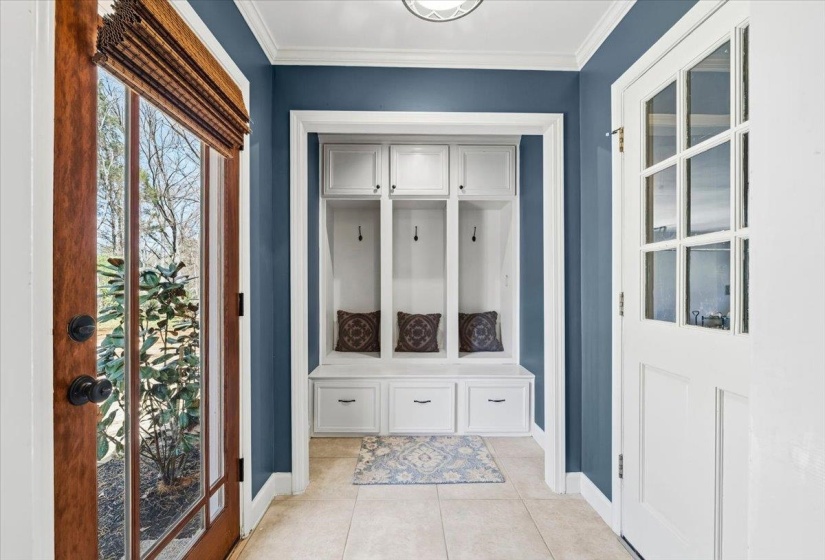 501 COUNTRY WAY DR, Bartlett, Tennessee 38018, 5 Bedrooms Bedrooms, 12 Rooms Rooms,4.1 BathroomsBathrooms,Residential,For Sale,COUNTRY WAY,10219027