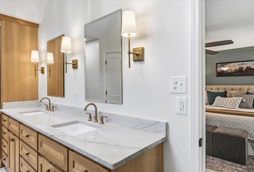 501 COUNTRY WAY DR, Bartlett, Tennessee 38018, 5 Bedrooms Bedrooms, 12 Rooms Rooms,4.1 BathroomsBathrooms,Residential,For Sale,COUNTRY WAY,10219027