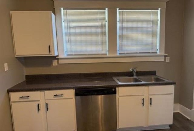 1137 KNEY ST, Memphis, Tennessee 38107, 3 Bedroom Bedrooms, 5 Room Rooms,1 BathroomBathrooms,Residential,For Sale,KNEY,0,10219031