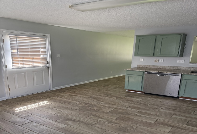 213 HARMONY DR, Mason, Tennessee 38049, 3 Bedrooms Bedrooms, 5 Rooms Rooms,2 BathroomsBathrooms,Residential,For Sale,HARMONY,10219032