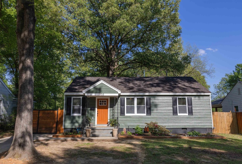 958 WINGFIELD RD, Memphis, Tennessee 38122, 3 Bedrooms Bedrooms, 5 Rooms Rooms,2 BathroomsBathrooms,Residential,For Sale,WINGFIELD,10219035