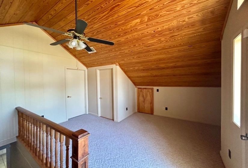 720 RIVERSIDE LN, Crump, Tennessee 38327, 3 Bedroom Bedrooms, 8 Room Rooms,2.1 BathroomBathrooms,Residential,For Sale,RIVERSIDE,0,10219042