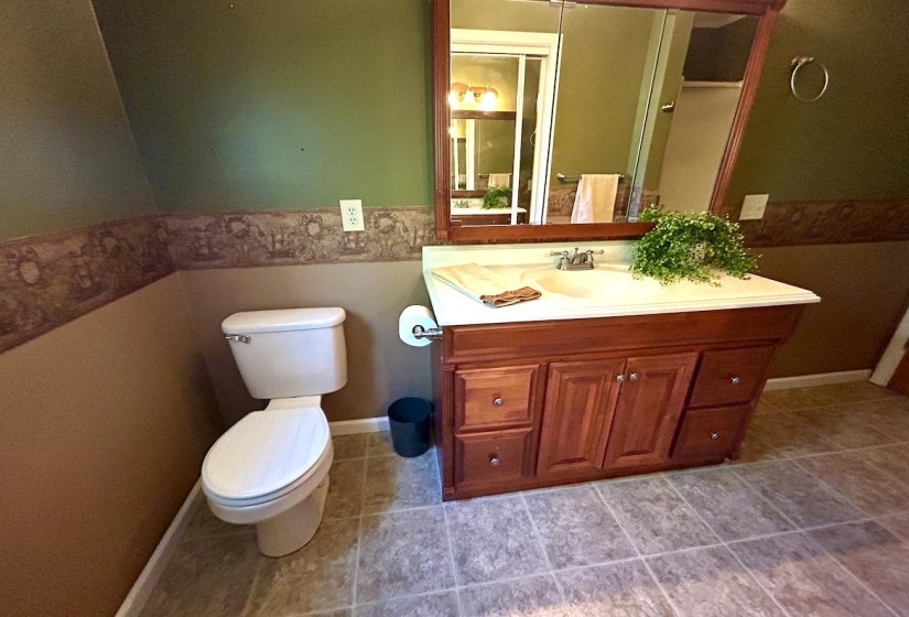 720 RIVERSIDE LN, Crump, Tennessee 38327, 3 Bedroom Bedrooms, 8 Room Rooms,2.1 BathroomBathrooms,Residential,For Sale,RIVERSIDE,0,10219042