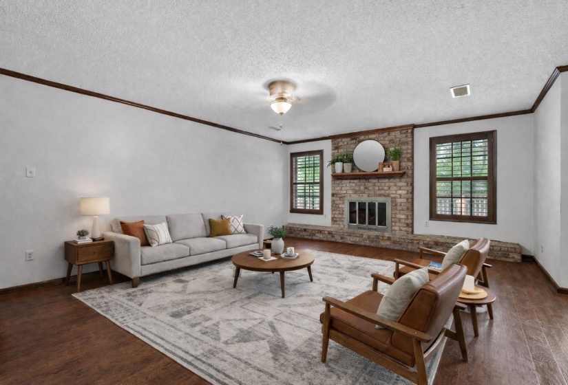 354 COLLEGE DR, Collierville, Tennessee 38017, 5 Bedrooms Bedrooms, 7 Rooms Rooms,3 BathroomsBathrooms,Residential,For Sale,COLLEGE,10219056