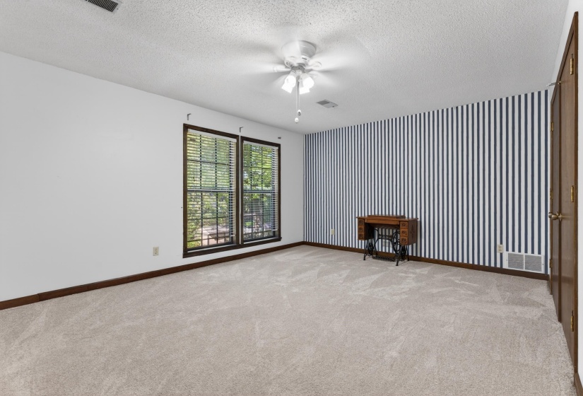 354 COLLEGE DR, Collierville, Tennessee 38017, 5 Bedrooms Bedrooms, 7 Rooms Rooms,3 BathroomsBathrooms,Residential,For Sale,COLLEGE,10219056