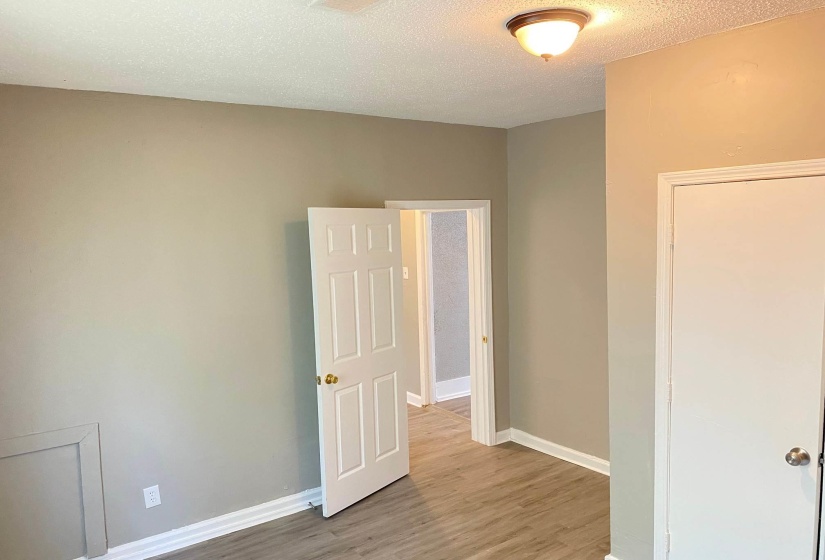 855 HILTON ST, Memphis, Tennessee 38114, 4 Bedrooms Bedrooms, 7 Rooms Rooms,1 BathroomBathrooms,Residential,For Sale,HILTON,10219067