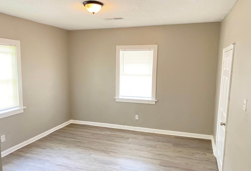 855 HILTON ST, Memphis, Tennessee 38114, 4 Bedrooms Bedrooms, 7 Rooms Rooms,1 BathroomBathrooms,Residential,For Sale,HILTON,10219067