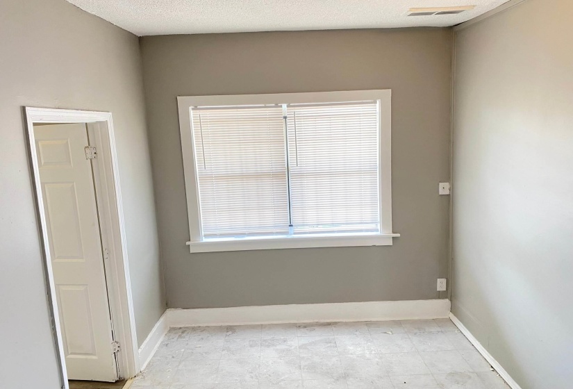 855 HILTON ST, Memphis, Tennessee 38114, 4 Bedrooms Bedrooms, 7 Rooms Rooms,1 BathroomBathrooms,Residential,For Sale,HILTON,10219067