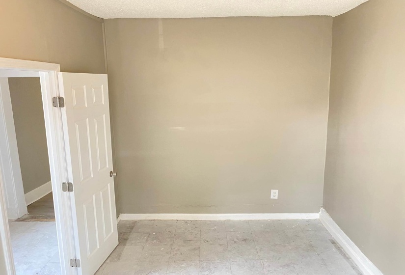 855 HILTON ST, Memphis, Tennessee 38114, 4 Bedrooms Bedrooms, 7 Rooms Rooms,1 BathroomBathrooms,Residential,For Sale,HILTON,10219067