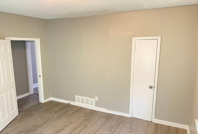 855 HILTON ST, Memphis, Tennessee 38114, 4 Bedrooms Bedrooms, 7 Rooms Rooms,1 BathroomBathrooms,Residential,For Sale,HILTON,10219067