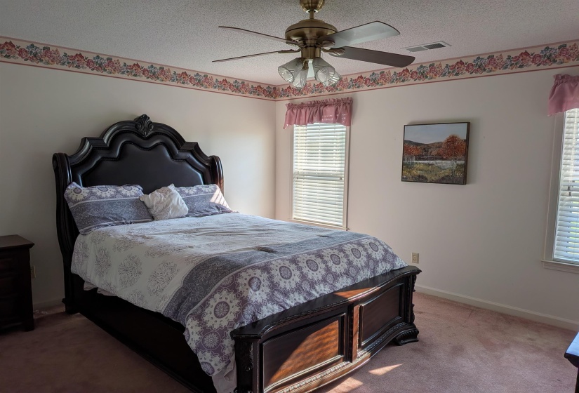 6110 NELLWOOD DR, Olive Branch, Mississippi 38654, 3 Bedroom Bedrooms, 7 Room Rooms,2.1 BathroomBathrooms,Residential,For Sale,NELLWOOD,0,10219104