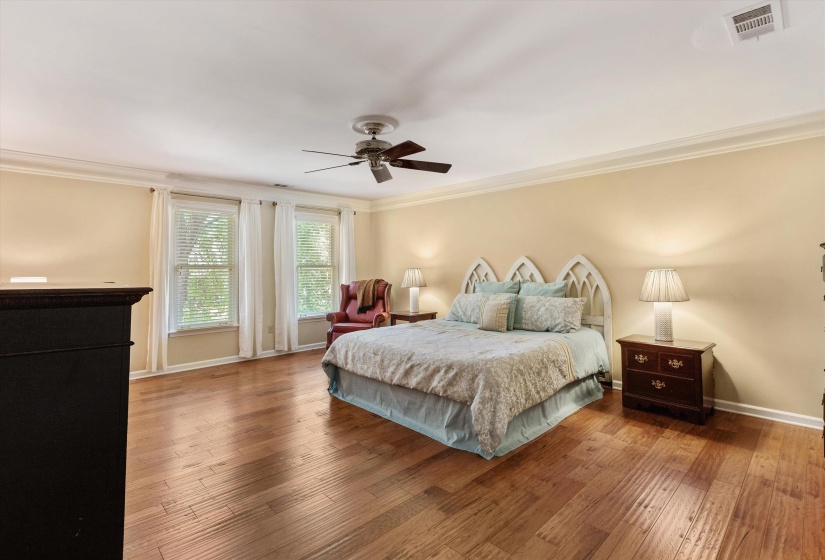 2800 LEVEE OAKS DR, Collierville, Tennessee 38017, 3 Bedroom Bedrooms, 8 Room Rooms,2.1 BathroomBathrooms,Residential,For Sale,LEVEE OAKS,0,10219105