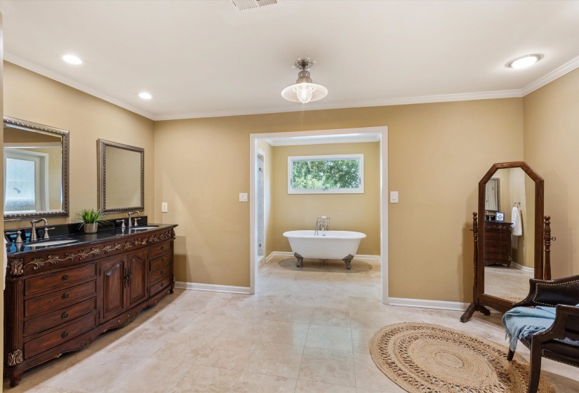 2800 LEVEE OAKS DR, Collierville, Tennessee 38017, 3 Bedroom Bedrooms, 8 Room Rooms,2.1 BathroomBathrooms,Residential,For Sale,LEVEE OAKS,0,10219105