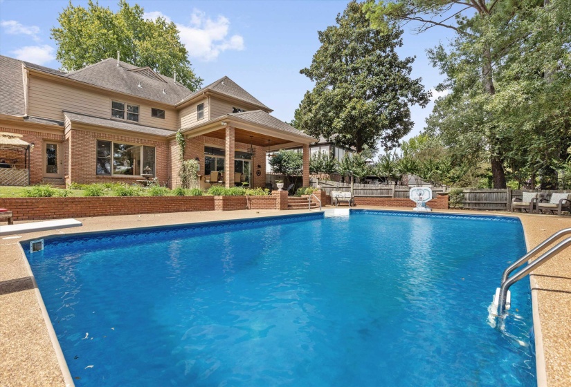 2800 LEVEE OAKS DR, Collierville, Tennessee 38017, 3 Bedroom Bedrooms, 8 Room Rooms,2.1 BathroomBathrooms,Residential,For Sale,LEVEE OAKS,0,10219105