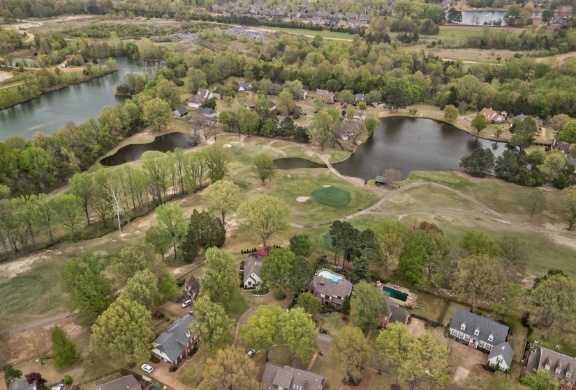 2800 LEVEE OAKS DR, Collierville, Tennessee 38017, 3 Bedroom Bedrooms, 8 Room Rooms,2.1 BathroomBathrooms,Residential,For Sale,LEVEE OAKS,0,10219105