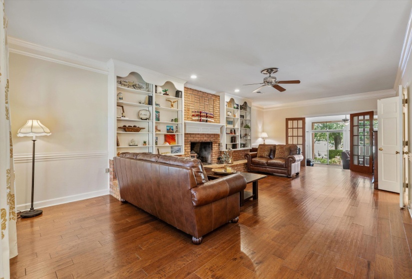 2800 LEVEE OAKS DR, Collierville, Tennessee 38017, 3 Bedroom Bedrooms, 8 Room Rooms,2.1 BathroomBathrooms,Residential,For Sale,LEVEE OAKS,0,10219105