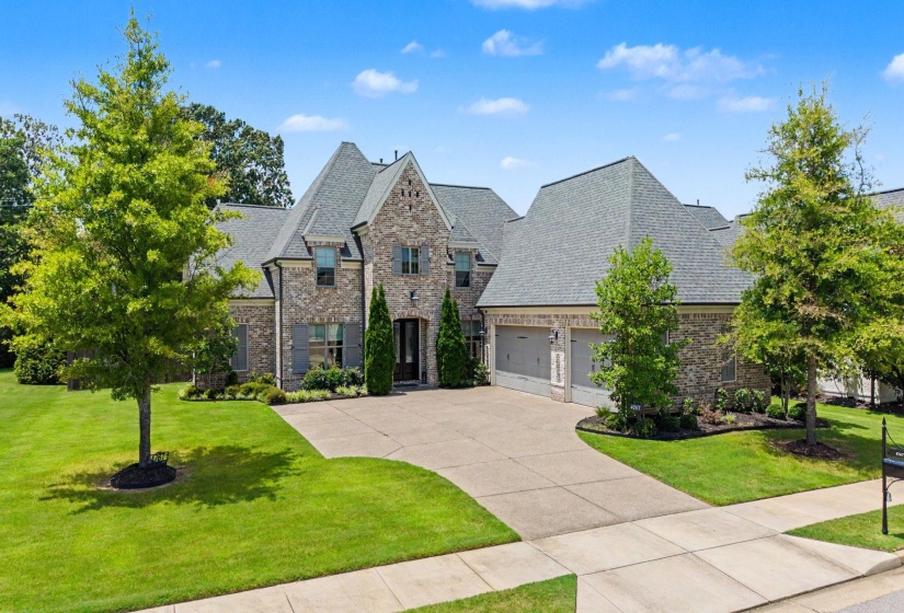 4767 MAGNOLIA PARK CIR, Collierville, Tennessee 38017, 5 Bedroom Bedrooms, 12 Room Rooms,4.1 BathroomBathrooms,Residential,For Sale,MAGNOLIA PARK,0,10219114