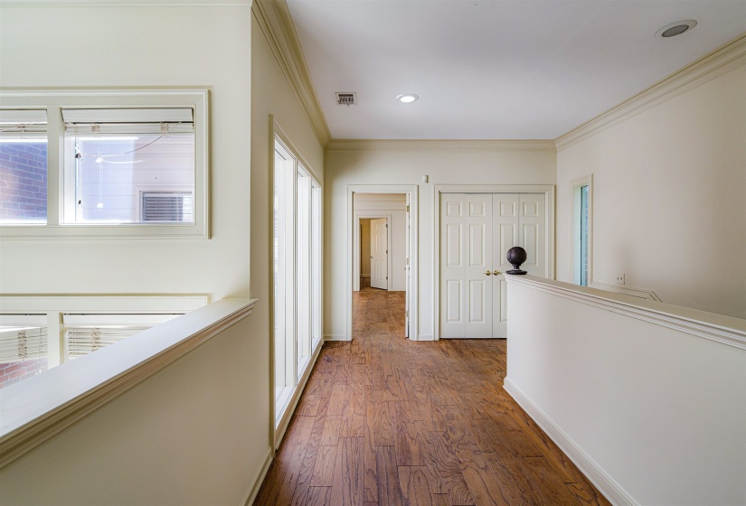 478 RACQUET CLUB PL DR, Memphis, Tennessee 38117, 3 Bedrooms Bedrooms, 8 Rooms Rooms,2.1 BathroomsBathrooms,Residential,For Sale,RACQUET CLUB PL,10219121