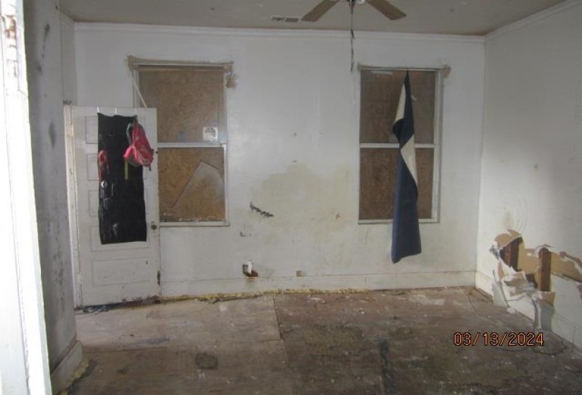 872 STAFFORD AVE, Memphis, Tennessee 38106, 3 Bedroom Bedrooms, 3 Room Rooms,2 BathroomBathrooms,Residential,For Sale,STAFFORD,0,10219132