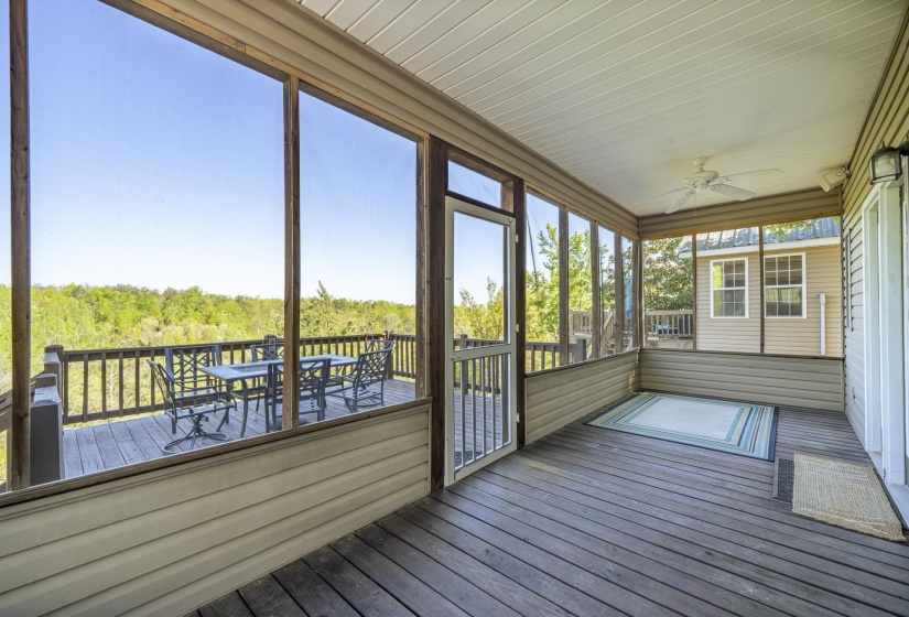 9 MOUNTAIN VIEW DR, Iuka, Mississippi 38852, 4 Bedroom Bedrooms, 9 Room Rooms,3 BathroomBathrooms,Residential,For Sale,MOUNTAIN VIEW,0,10219146
