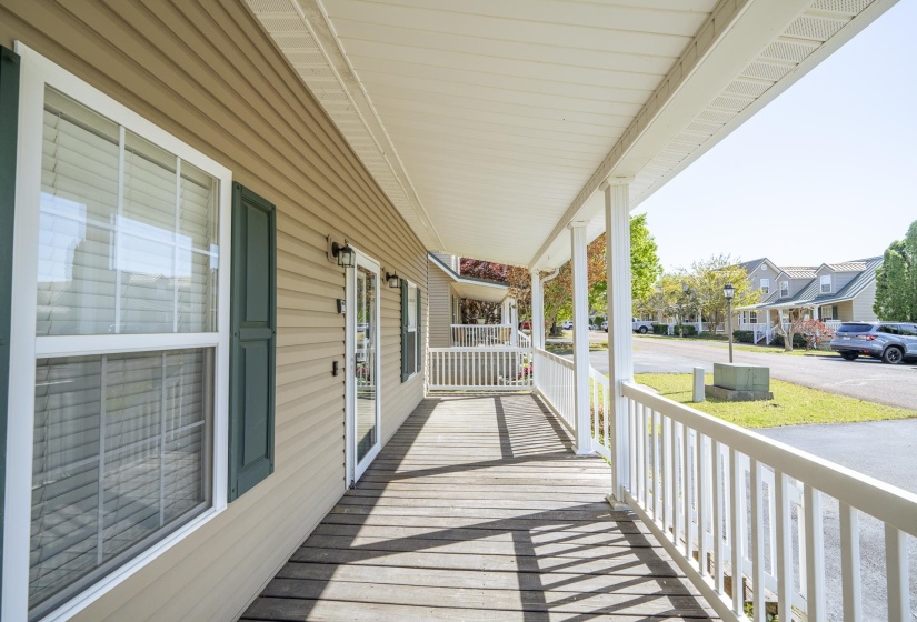 9 MOUNTAIN VIEW DR, Iuka, Mississippi 38852, 4 Bedroom Bedrooms, 9 Room Rooms,3 BathroomBathrooms,Residential,For Sale,MOUNTAIN VIEW,0,10219146