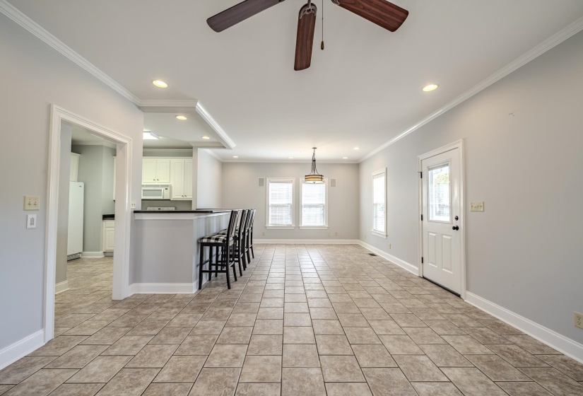 9 MOUNTAIN VIEW DR, Iuka, Mississippi 38852, 4 Bedroom Bedrooms, 9 Room Rooms,3 BathroomBathrooms,Residential,For Sale,MOUNTAIN VIEW,0,10219146