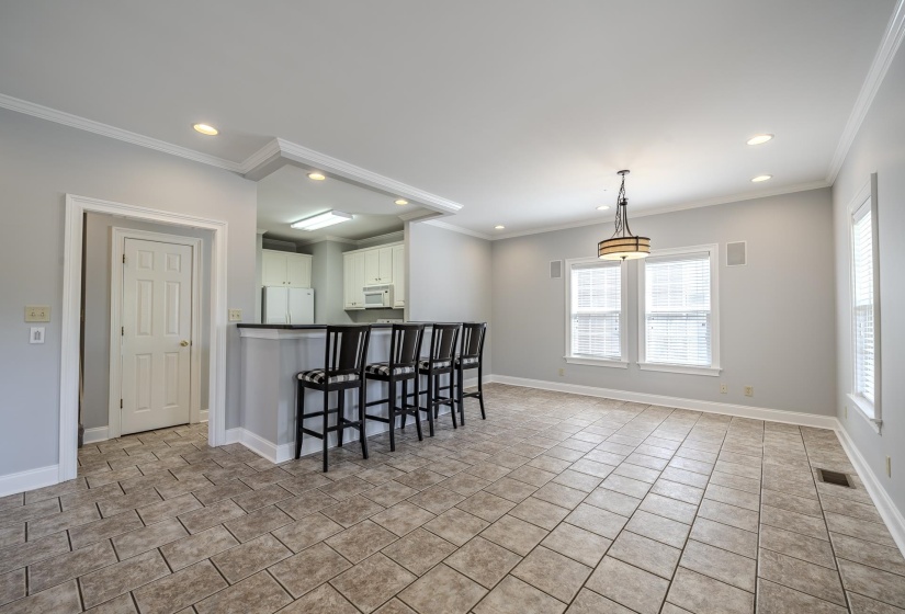 9 MOUNTAIN VIEW DR, Iuka, Mississippi 38852, 4 Bedroom Bedrooms, 9 Room Rooms,3 BathroomBathrooms,Residential,For Sale,MOUNTAIN VIEW,0,10219146
