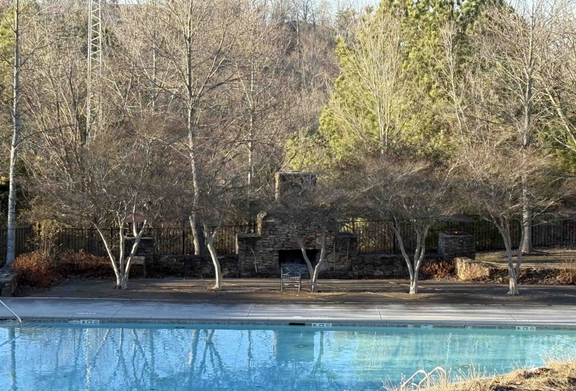1101 TREE TOP WAY, Knoxville, Tennessee 37920, 3 Bedrooms Bedrooms, 5 Rooms Rooms,3 BathroomsBathrooms,Residential,For Sale,TREE TOP,10211700