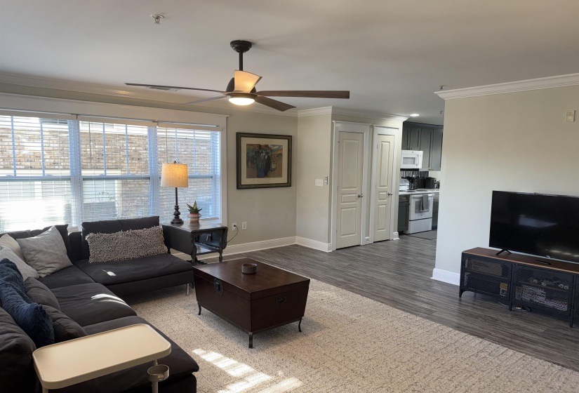 1101 TREE TOP WAY, Knoxville, Tennessee 37920, 3 Bedrooms Bedrooms, 5 Rooms Rooms,3 BathroomsBathrooms,Residential,For Sale,TREE TOP,10211700