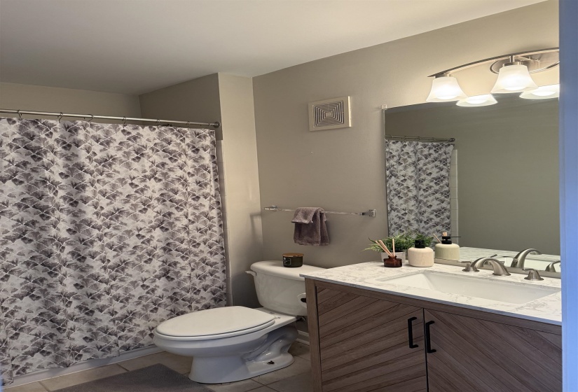 1101 TREE TOP WAY, Knoxville, Tennessee 37920, 3 Bedrooms Bedrooms, 5 Rooms Rooms,3 BathroomsBathrooms,Residential,For Sale,TREE TOP,10211700